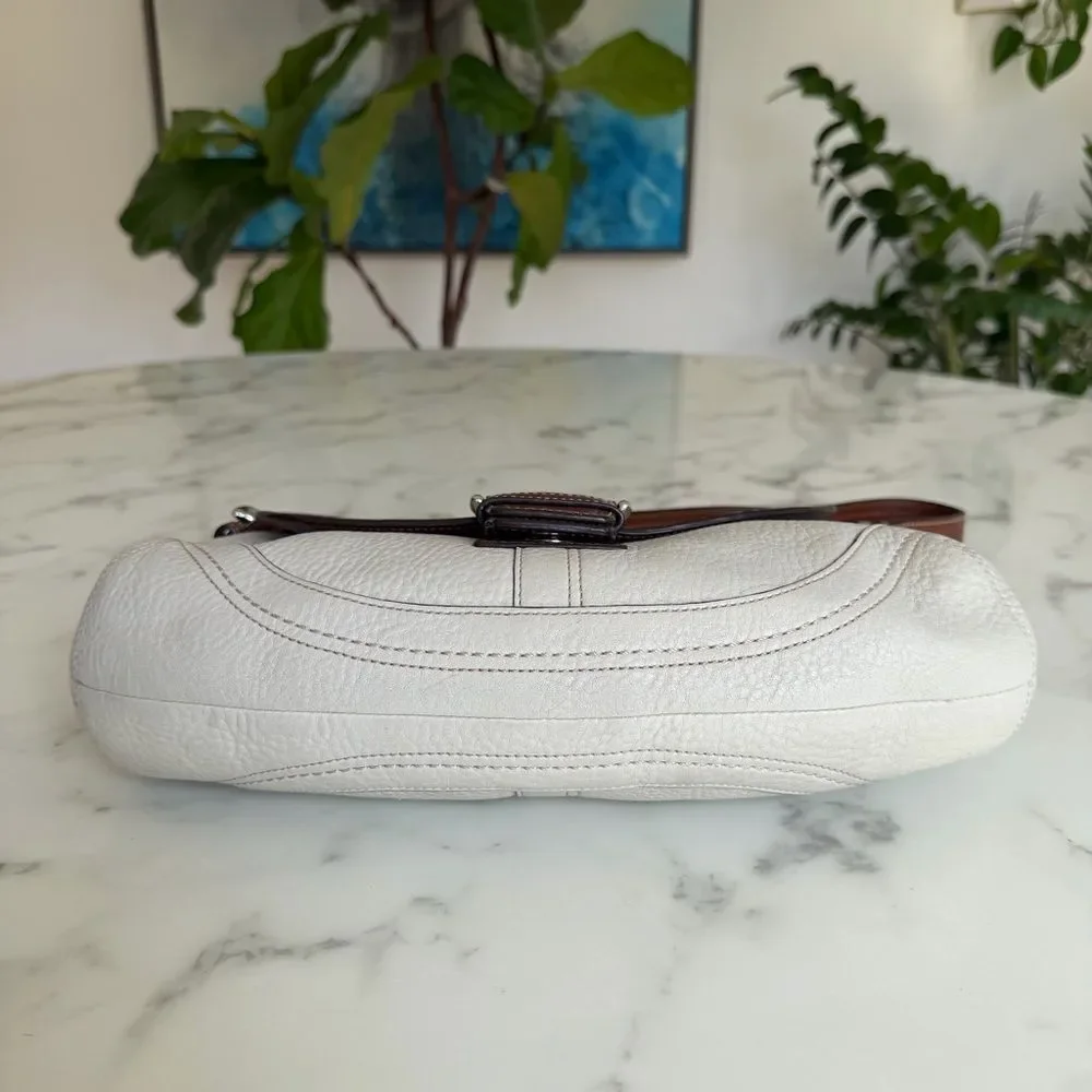 COACH Y2K Vintage Soho Medium Buckle Leather Shoulder Bag F12301 Cream Brown